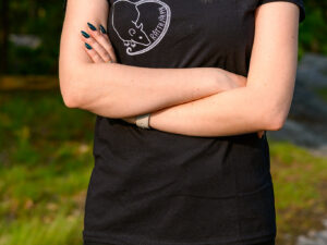 Svart T-shirt (Formsydd)